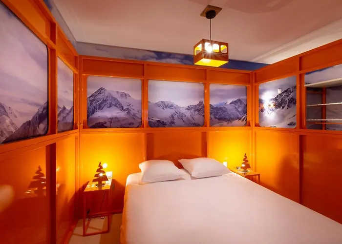 Base Camp - Saint Maurice