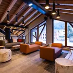 Base Camp - Saint Maurice 3*