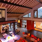 Base Camp - Saint Maurice Hotel 3*
