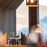 Base Camp - Saint Maurice Hotel 3*