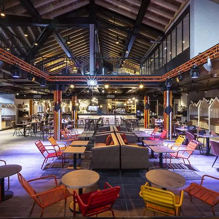 Base Camp - Saint Maurice 3*