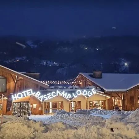 Hotel Base Camp - Saint Maurice