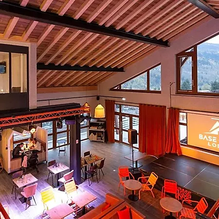 Base Camp - Saint Maurice Hotel 3*