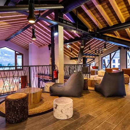 Base Camp - Saint Maurice Bourg-Saint-Maurice