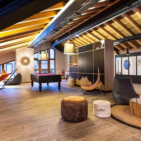 Base Camp - Saint Maurice Bourg-Saint-Maurice